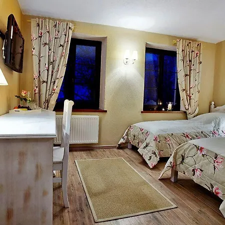 Grodek Nad Bugiem * Jablonna (Sokolow)